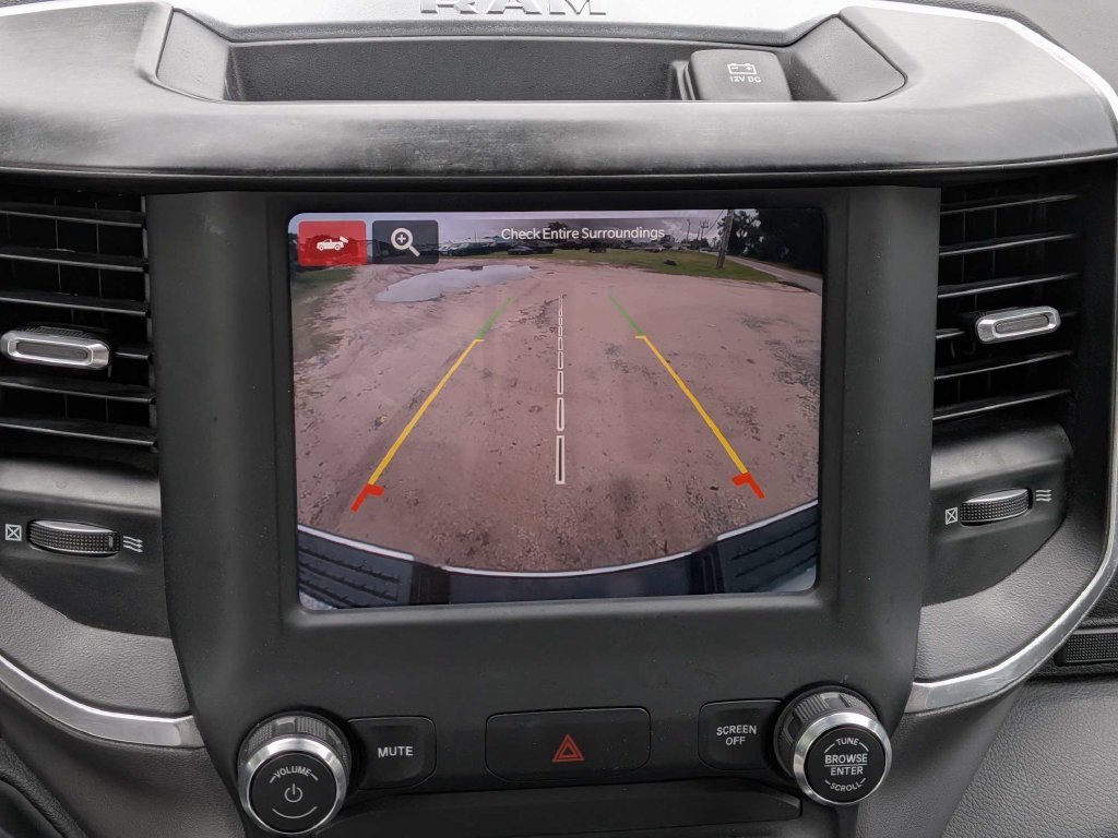 Used 2024 RAM 2500 Big Horn AWD/4WD image 24