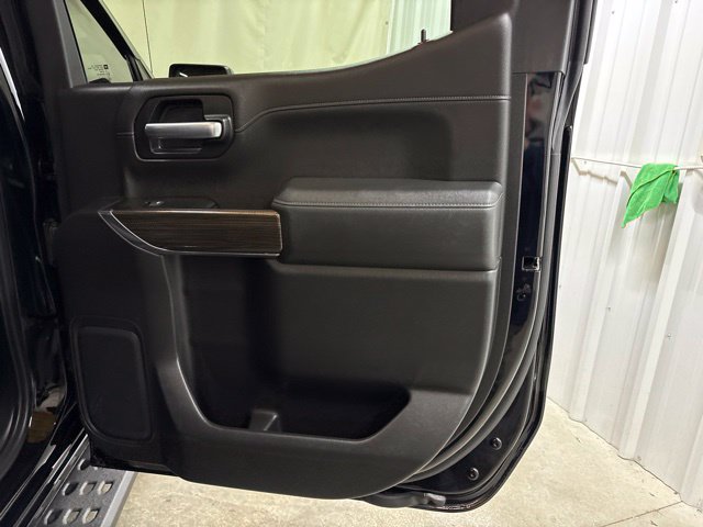 Used 2019 Chevrolet Silverado 1500 LT Trail Boss AWD/4WD image 19