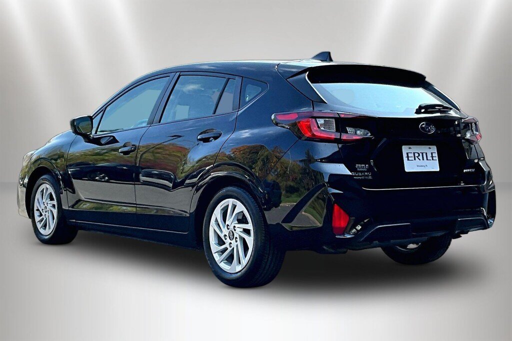Used 2024 Subaru Impreza 2.0i AWD/4WD image 4