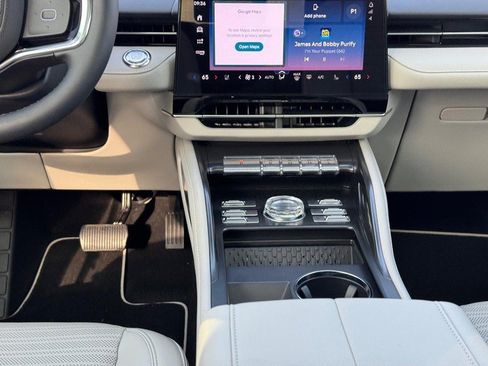 New 2026 Lincoln Nautilus Reserve image 15