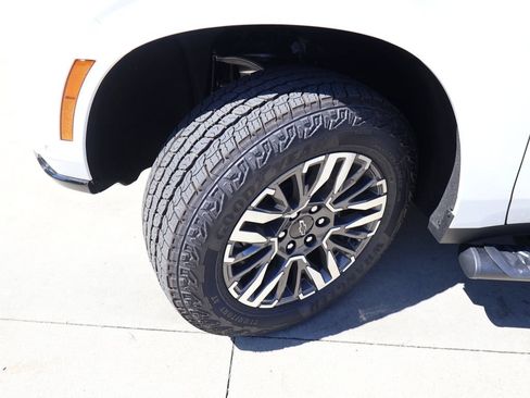 New 2026 Chevrolet Tahoe Z71 w/ Z71 Off-Road Package AWD/4WD image 49