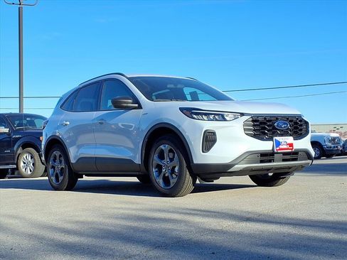 New 2026 Ford Escape ST-Line w/ Tech Pack #1 image 2