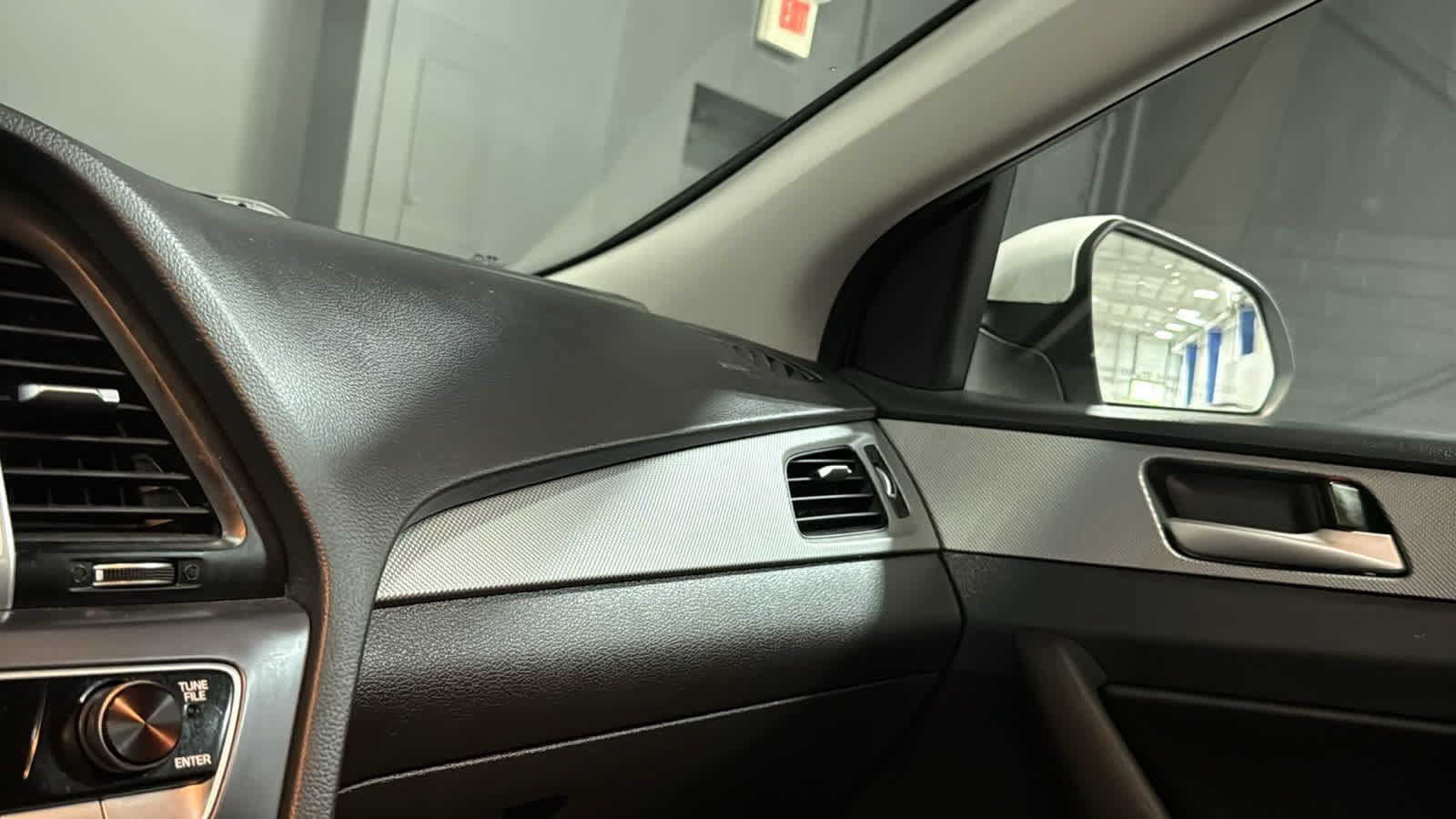 Used 2018 Hyundai Sonata SEL w/ Tech Package 04 FWD image 18