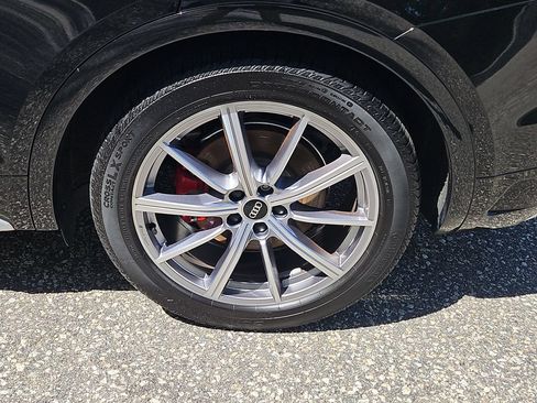 Certified 2023 Audi SQ5 Premium Plus w/ Premium Plus Package AWD/4WD image 8