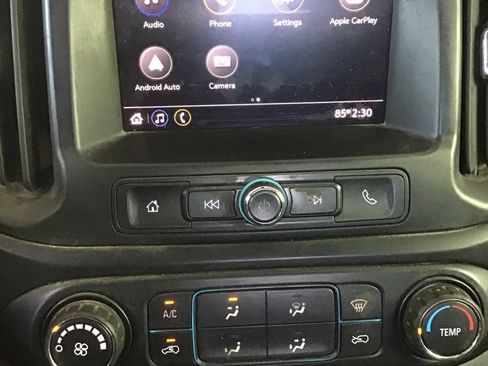 Used 2021 Chevrolet Colorado W/T w/ WT Convenience Package AWD/4WD image 10