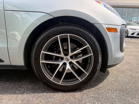 Used 2023 Porsche Macan S AWD/4WD image 24