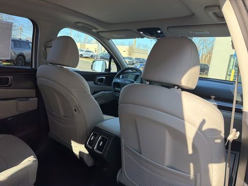 New 2026 Kia Sorento EX AWD/4WD image 15