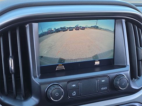 Used 2021 Chevrolet Colorado LT w/ LT Convenience Package image 15