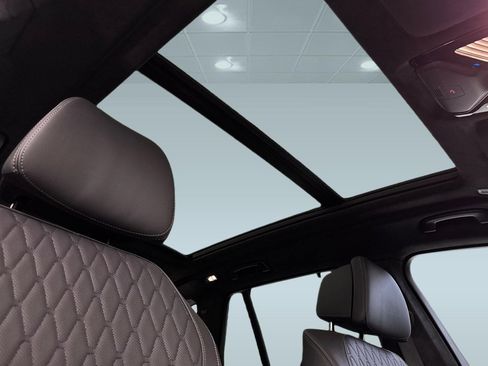 New 2026 BMW X5 xDrive50e w/ M Sport Package image 15