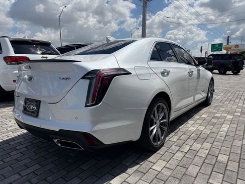 Used 2022 Cadillac CT4 Premium Luxury RWD image 8
