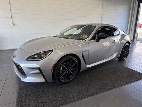 New 2026 Toyota GR86 Premium image 4