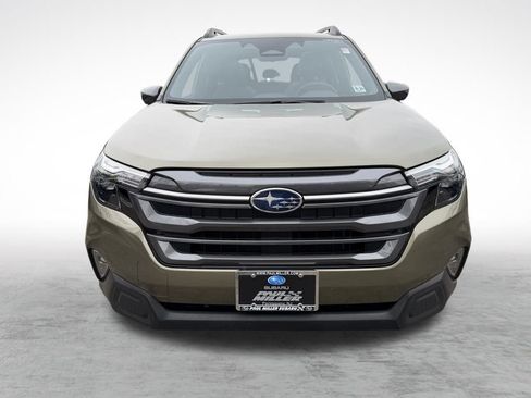 Certified 2025 Subaru Forester Premium image 2