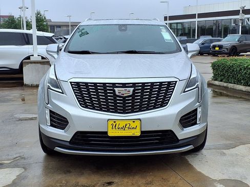Used 2020 Cadillac XT5 Premium Luxury FWD image 6