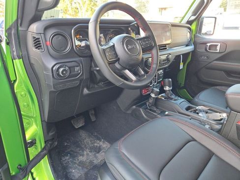 New 2026 Jeep Wrangler Unlimited Rubicon 392 image 17