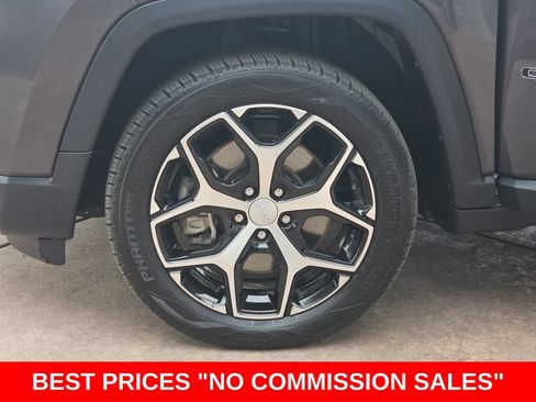 Used 2024 Jeep Compass Limited AWD/4WD image 34