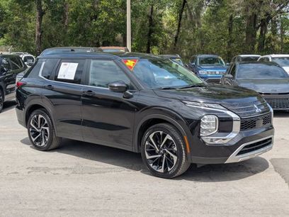 Used 2024 Mitsubishi Outlander SE