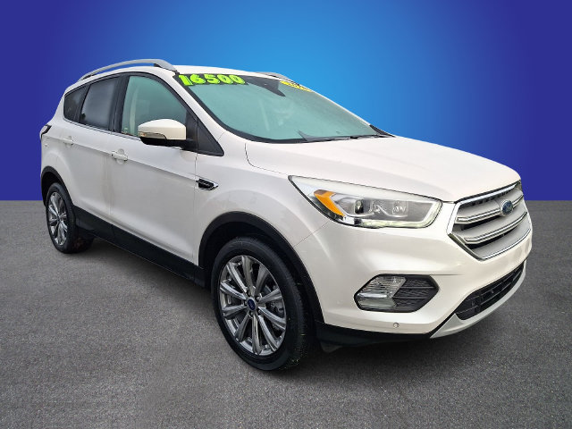 Used 2018 Ford Escape Titanium AWD/4WD image 3