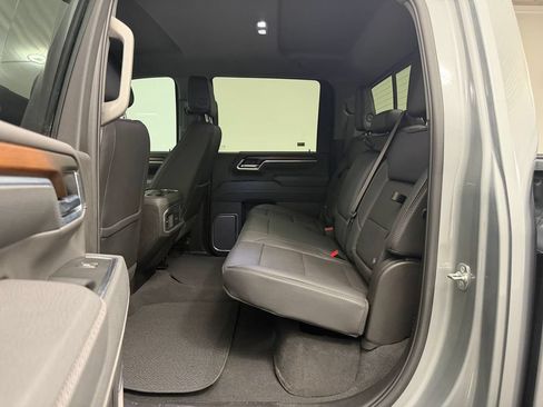 Used 2025 GMC Sierra 2500 Denali AWD/4WD image 21