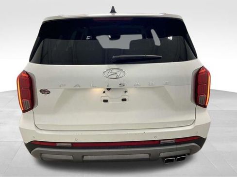 Used 2023 Hyundai Palisade SEL w/ Cargo Package image 6