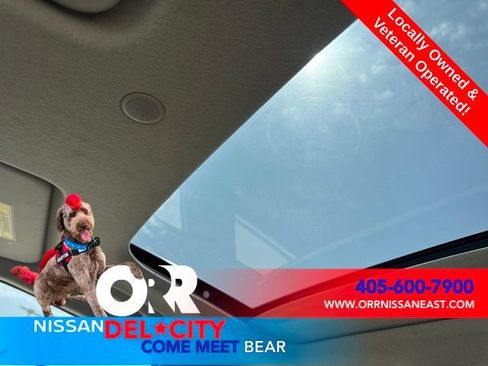 Used 2025 Hyundai Venue SEL FWD image 28