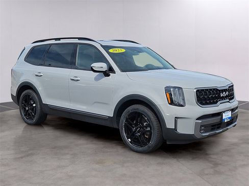Used 2023 Kia Telluride SX Prestige X-Line image 3