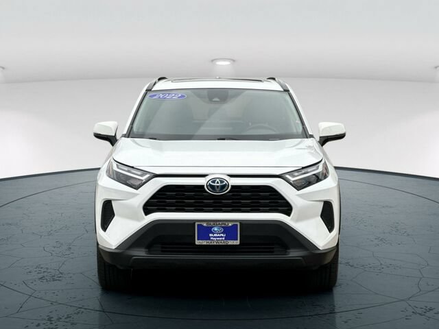 Used 2022 Toyota RAV4 XLE w/ Convenience Package AWD/4WD image 9