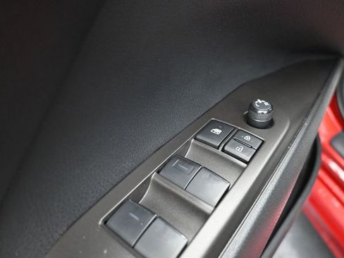 Used 2023 Toyota Camry SE image 10