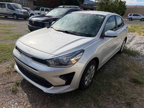 Used 2022 Kia Rio LX FWD image 2