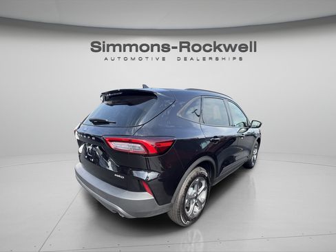 Used 2025 Ford Escape ST-Line AWD/4WD image 4