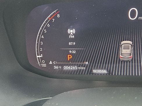 Certified 2025 Acura MDX SH-AWD w/ Advance Package image 23