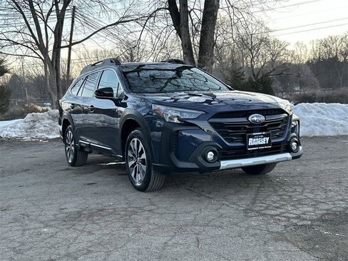 Certified 2023 Subaru Outback Limited image 1