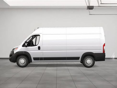 New 2024 RAM ProMaster 2500 w/ Convenience Group FWD image 3