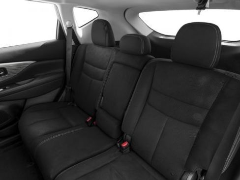 Used 2017 Nissan Murano S w/ Navigation Package image 18
