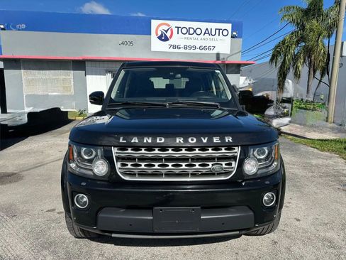 Used 2016 Land Rover LR4 HSE Silver Edition image 2