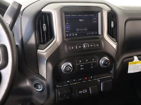 Used 2026 GMC Sierra 1500 Pro w/ Pro Value Package AWD/4WD image 5