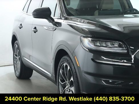 Used 2023 Lincoln Nautilus Reserve w/ Cargo Utility Package AWD/4WD image 9