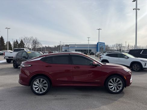 Used 2024 Buick Envista Avenir FWD image 4