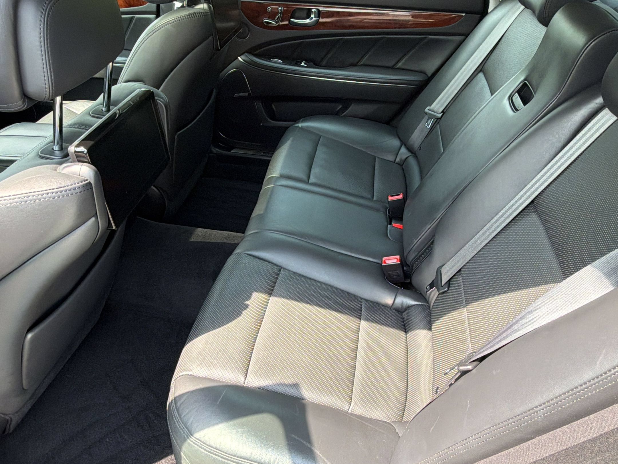 Used 2014 Hyundai Equus Ultimate RWD image 28