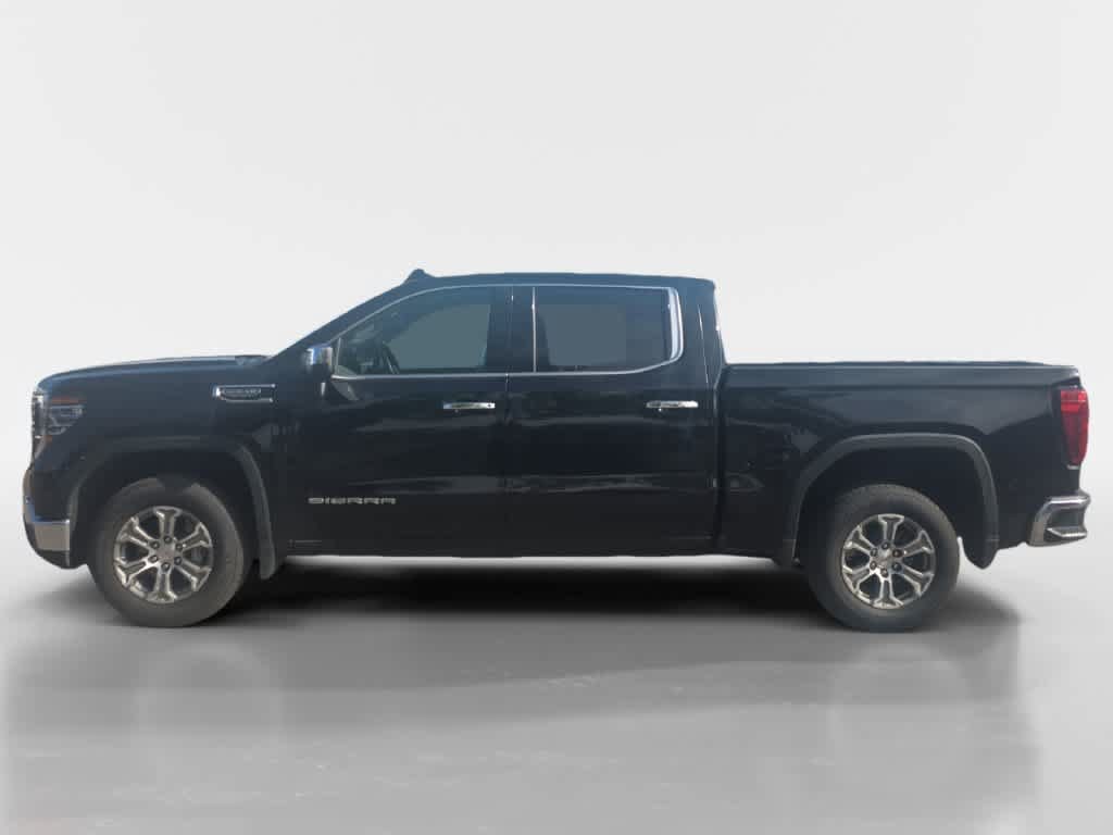 Used 2025 GMC Sierra 1500 SLT AWD/4WD image 2