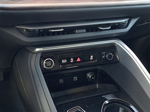 New 2025 Audi Q5 Premium Plus image 13