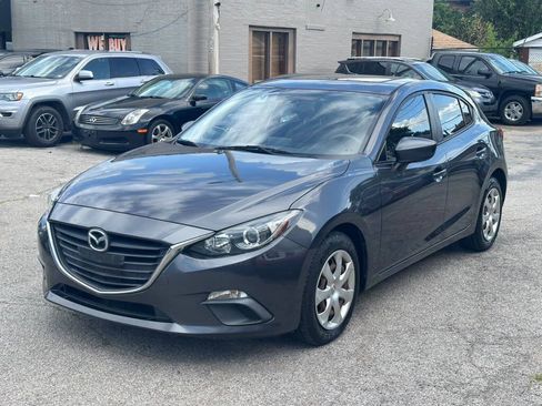 Used 2016 MAZDA MAZDA3 i Sport FWD image 3