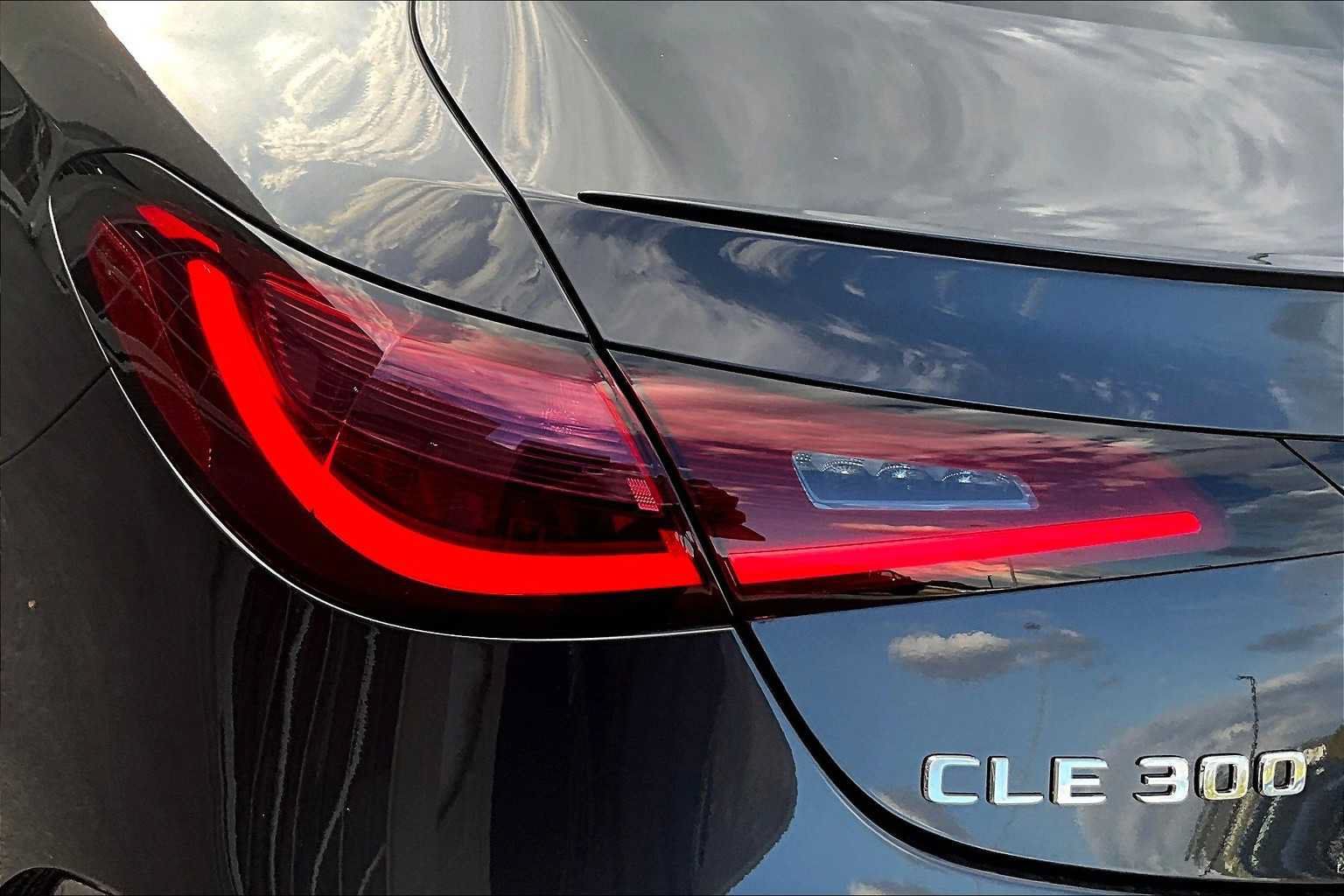 Used 2026 Mercedes-Benz CLE 300 4MATIC Coupe image 14