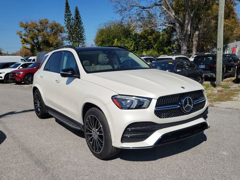 Used 2022 Mercedes-Benz GLE 350 4MATIC image 2
