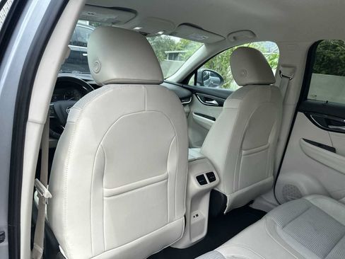 Certified 2023 Buick Envision Preferred FWD image 16
