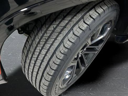 Used 2023 Jeep Grand Wagoneer Series II w/ Quick Order Packagew 28T image 40