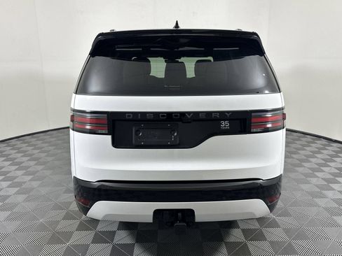 Used 2025 Land Rover Discovery Dynamic SE AWD/4WD image 8