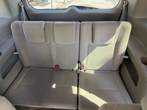 Used 2017 Nissan Quest SV FWD image 13