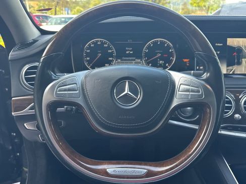 Used 2016 Mercedes-Benz Maybach S 600 image 24