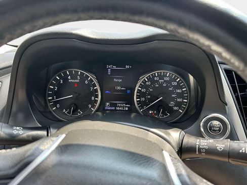 Used 2019 INFINITI Q50 Luxe w/ Essential Package (3.0T Luxe) AWD/4WD image 25