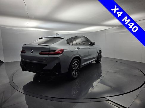 Used 2023 BMW X4 M40i image 12